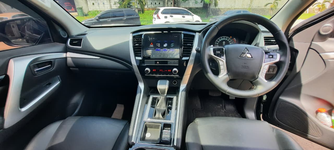 Gambar Pajero sport 2.4 dakar at 